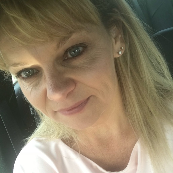 Meet your Posher, Mary - Picture 1 of 1